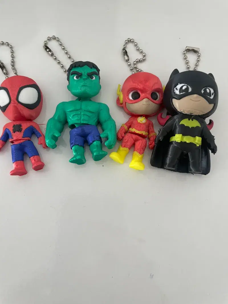 Chaveiros diversos e personalizados