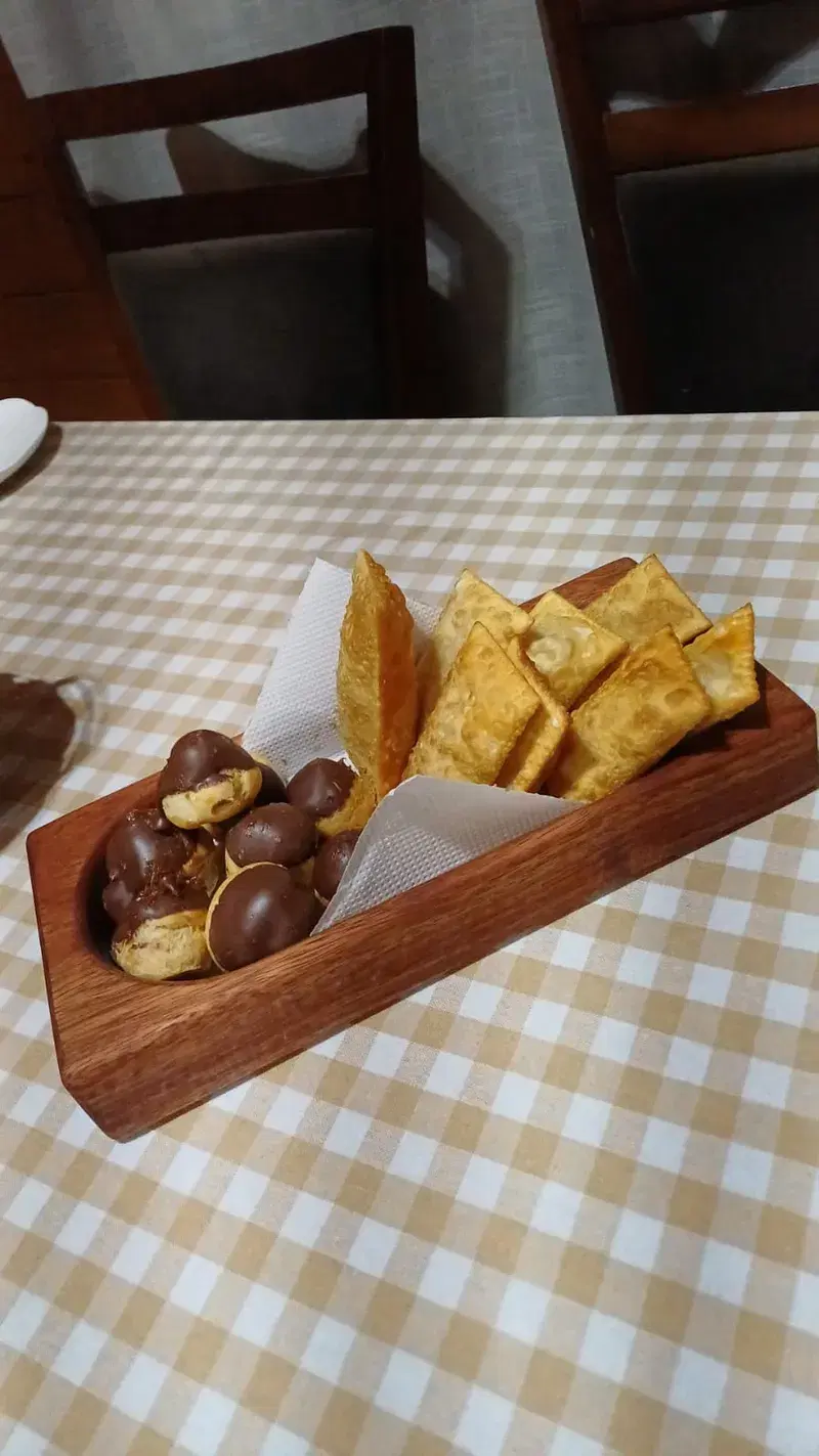 Gamelas para servir em Freijó