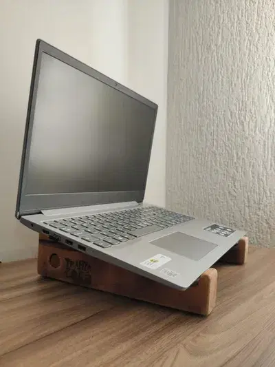 Suporte ergonômico para notebook