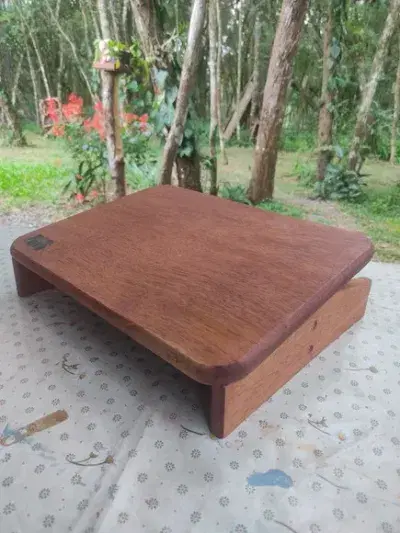 Apoio Ergonômico para os Pés | Cedro Rosa