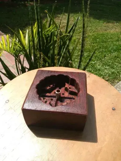 Incensários