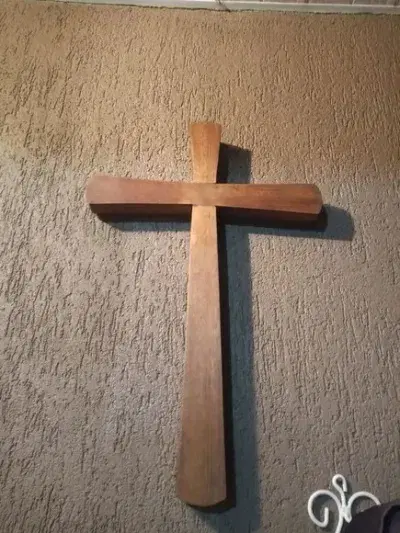 Crucifixo Imbuía